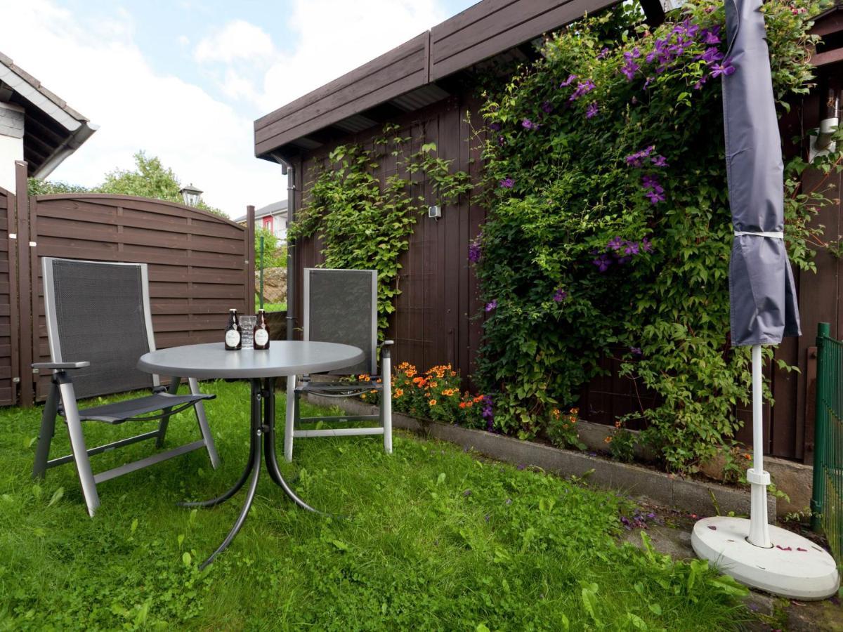 Apartment Near The Nurburgring With Terrace Hillesheim Exteriör bild