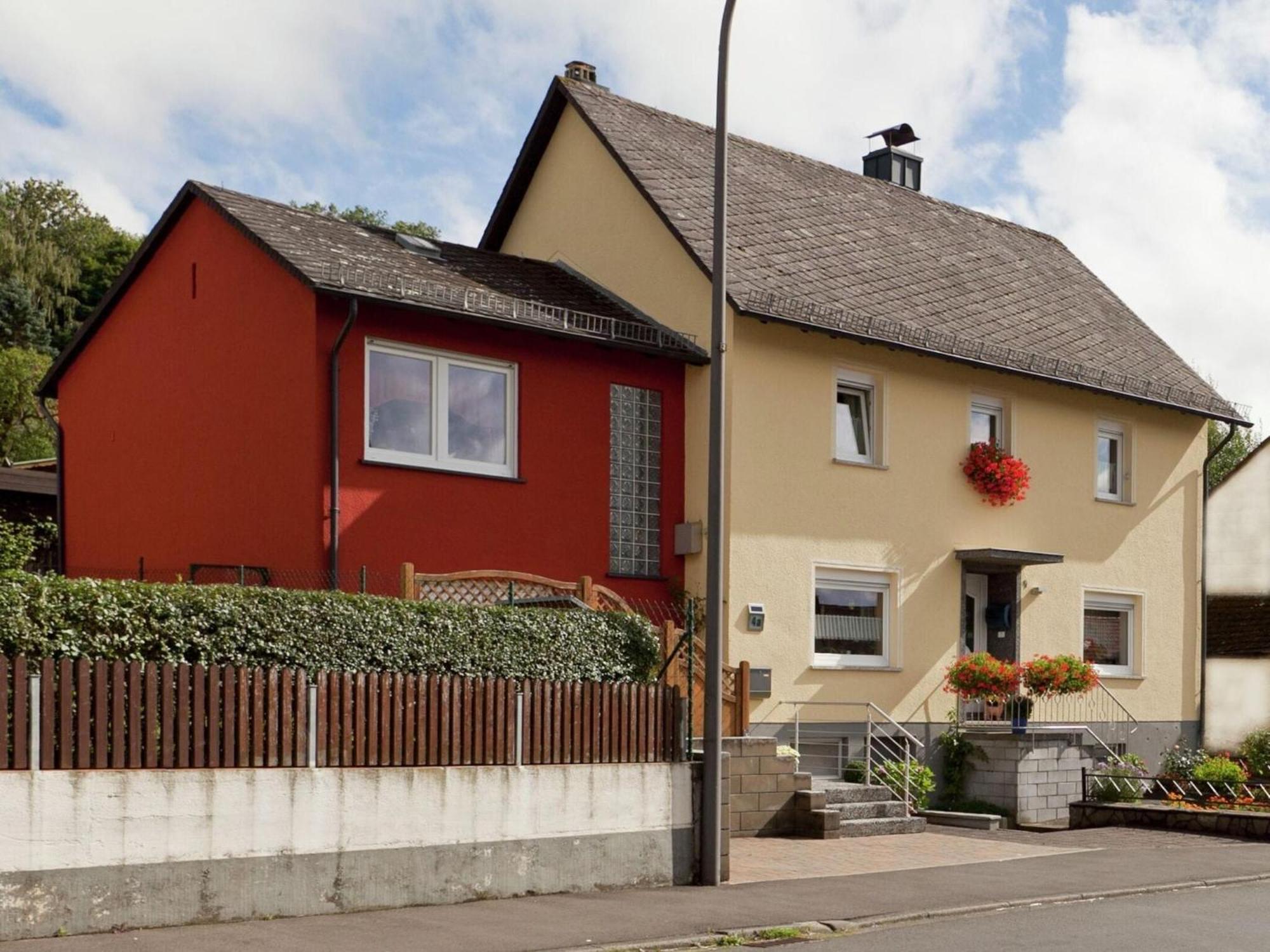 Apartment Near The Nurburgring With Terrace Hillesheim Exteriör bild