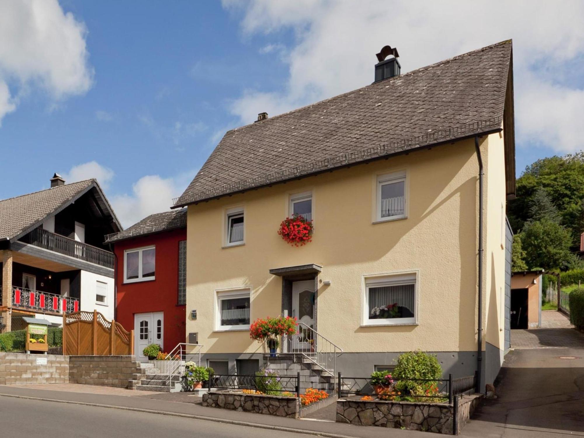 Apartment Near The Nurburgring With Terrace Hillesheim Exteriör bild